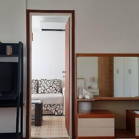 شقة Apartman Iris سبليت المظهر الخارجي الصورة