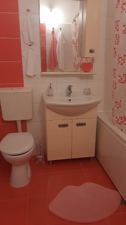 شقة Apartman Iris سبليت المظهر الخارجي الصورة
