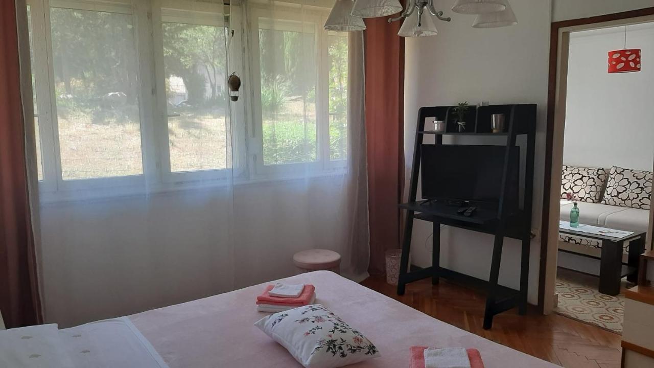 شقة Apartman Iris سبليت المظهر الخارجي الصورة